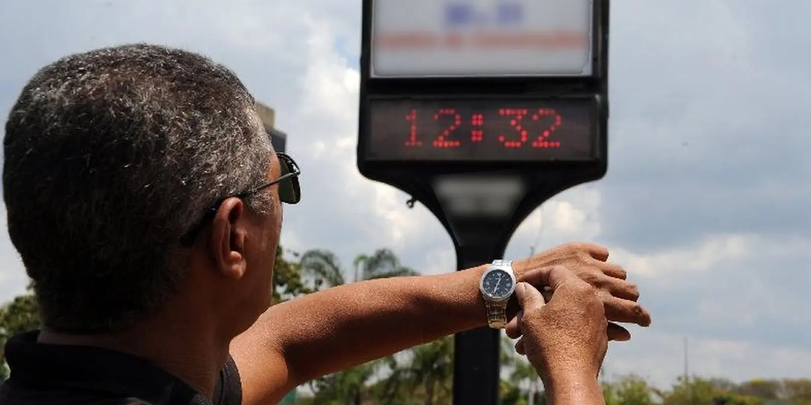 horario de verao vale esta.jpg